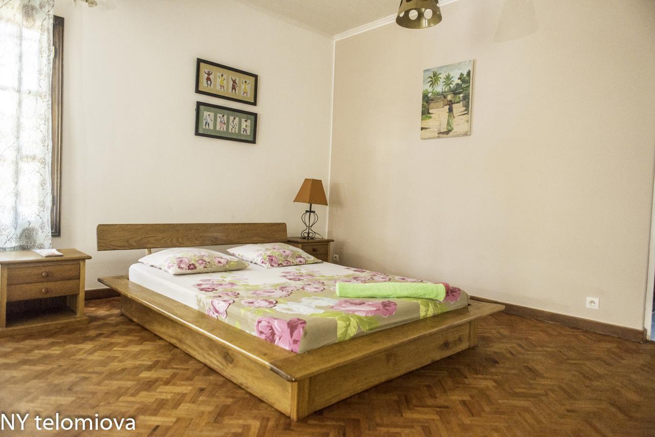 Ny Telomiova Hotell Antananarivo Eksteriør bilde
