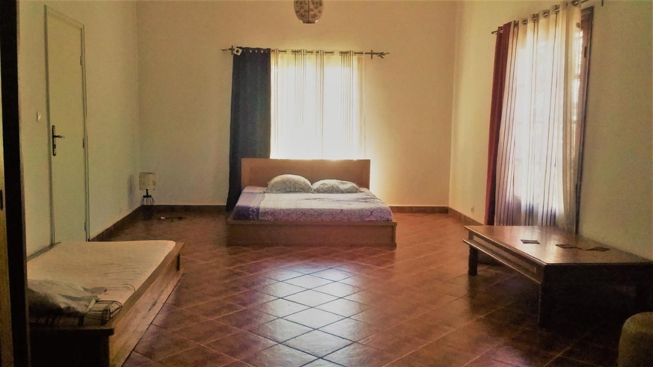 Ny Telomiova Hotell Antananarivo Eksteriør bilde